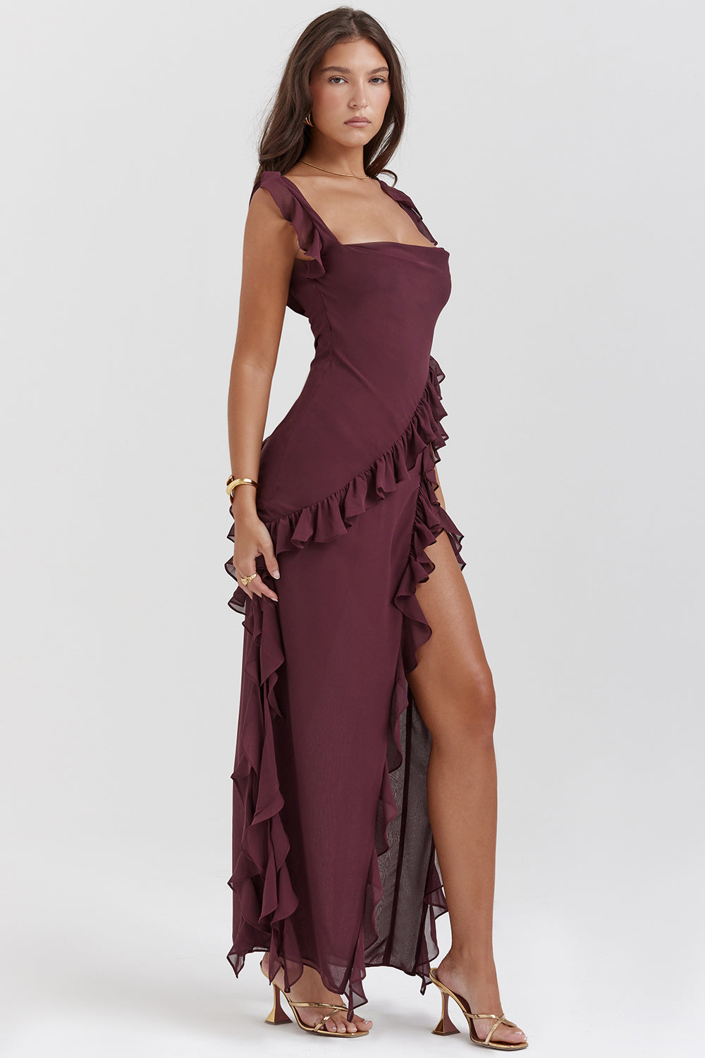 Vestido Largo con Volantes y Abertura Frontal | Ideal para Primavera y Verano
