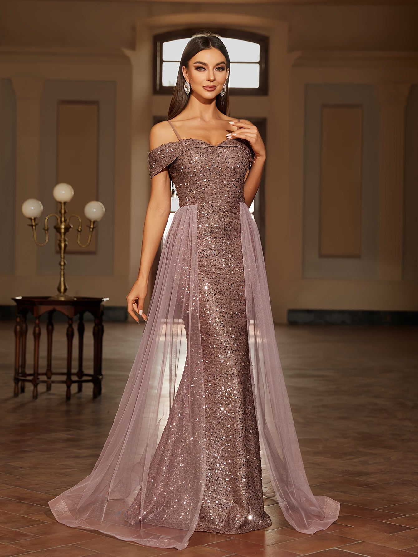 Vestido Largo de Noche con Cintura Ceñida y Falda Fluida | Ideal para Primavera y Verano