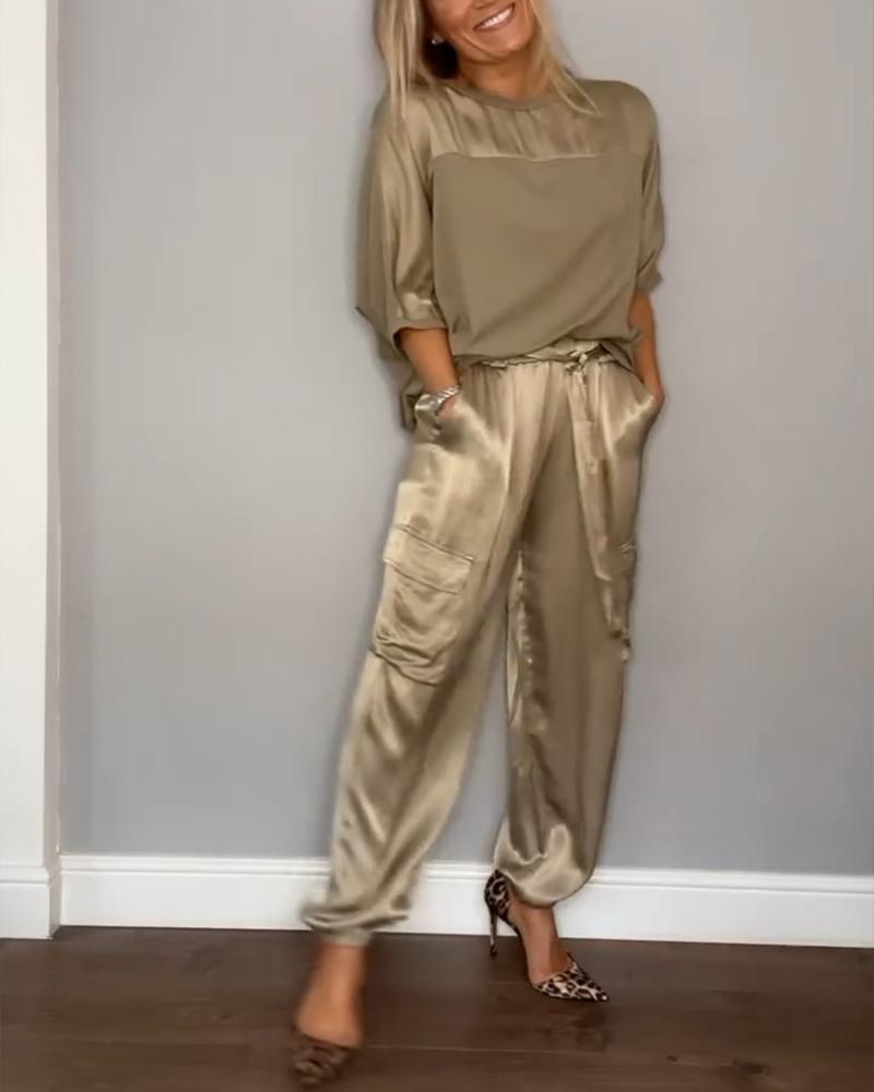 Conjunto de dos piezas elegante y versátil para verano y ocasiones casuales