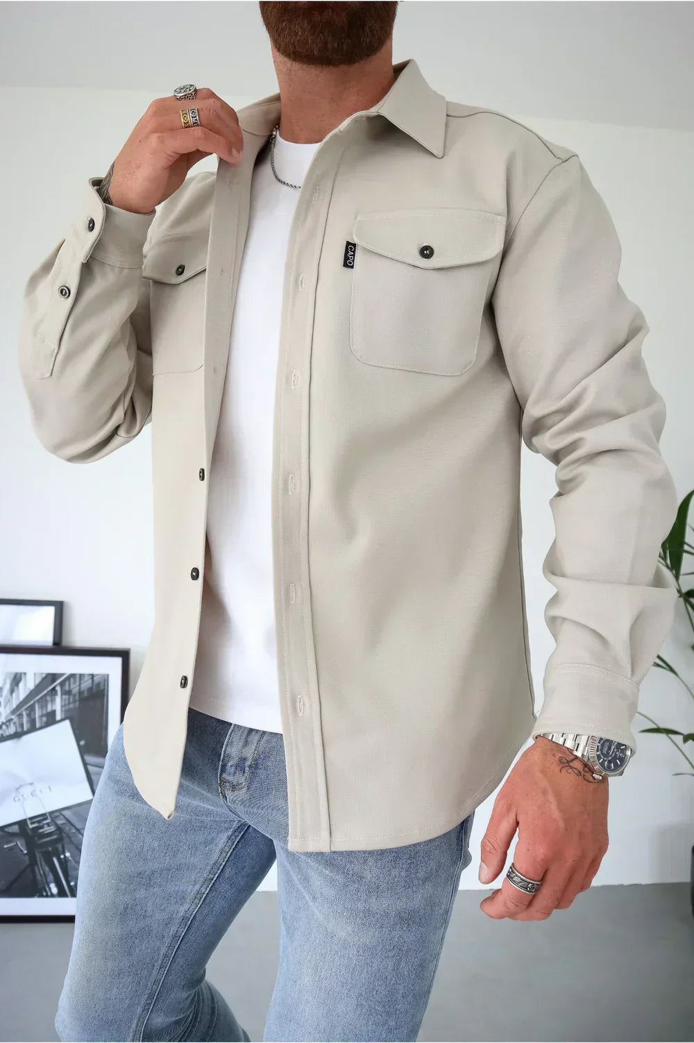 Camisa overshirt de diseño atemporal y material transpirable