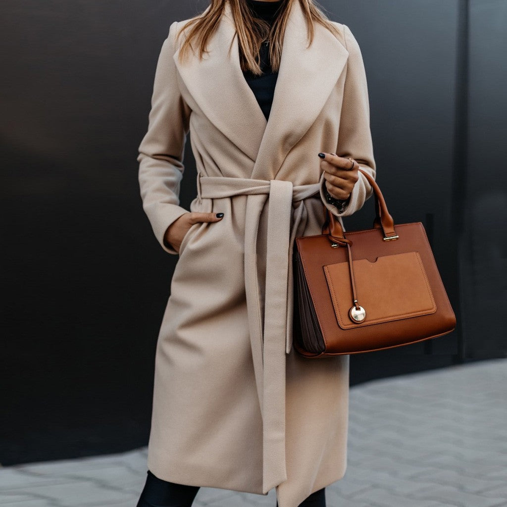 Chaqueta de Traje Corta de Mujer con Manga Larga y Frente Abierto | Ideal para Otoño e Invierno