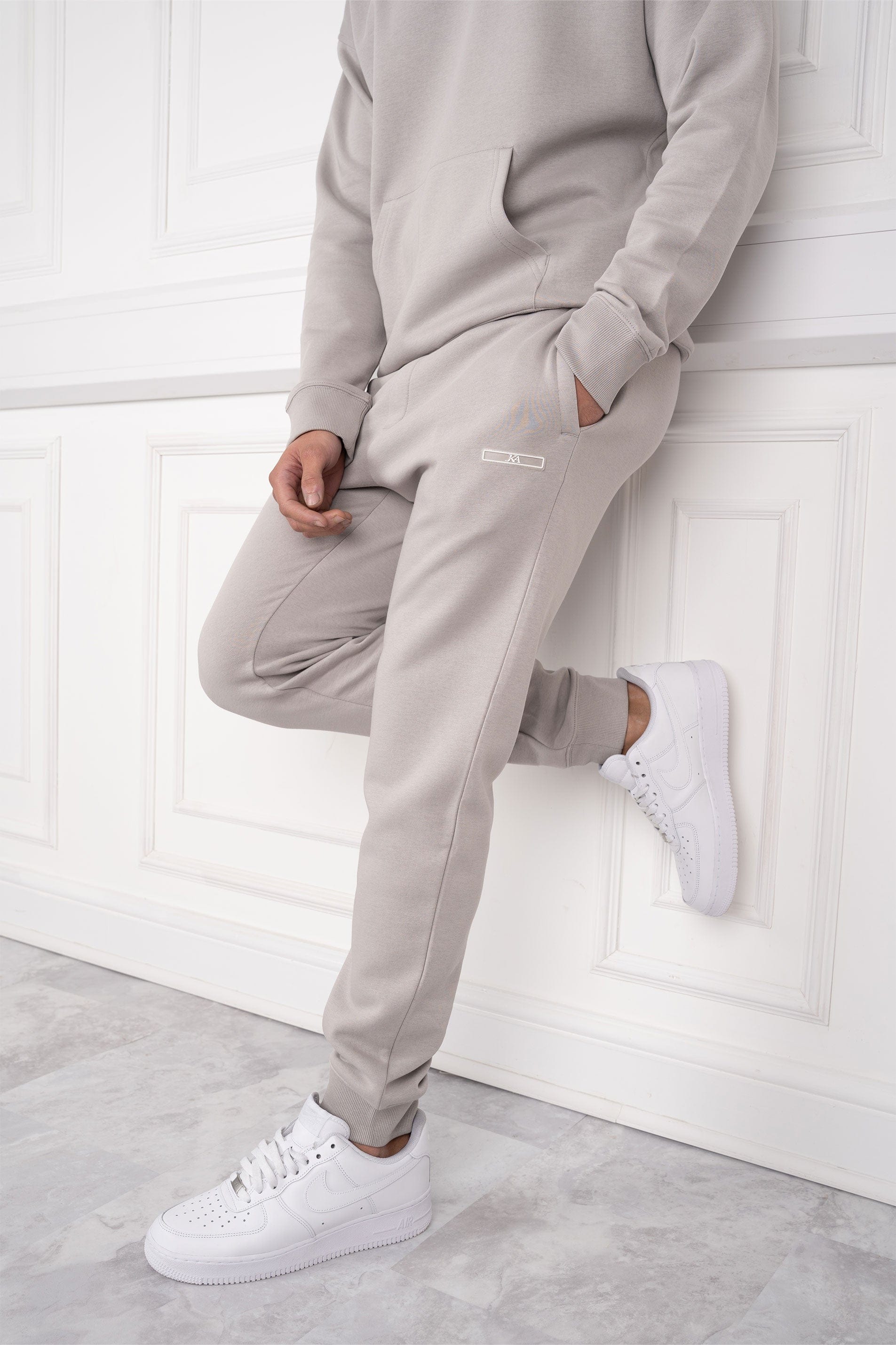 Completo Slim Fit para Entrenamiento con Diseño Entallado – Para Actividad Física y Uso Diario