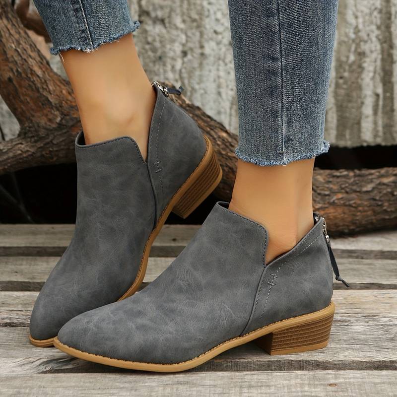 Botines de tobillo con punta afilada y parte trasera perforada | Ideal para invierno