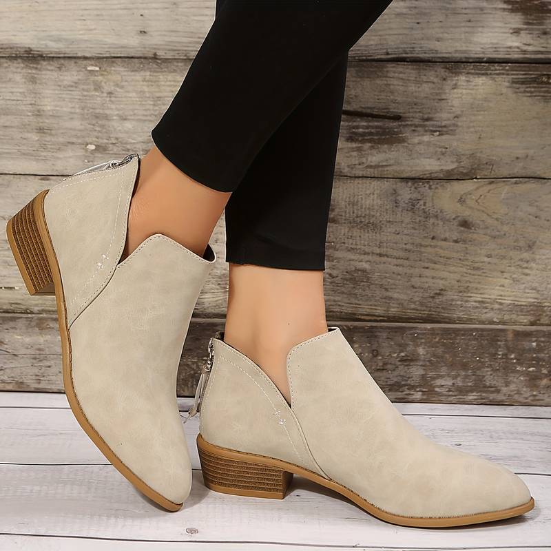 Botines de tobillo con punta afilada y parte trasera perforada | Ideal para invierno