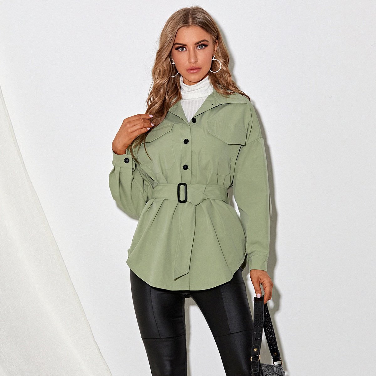 Chaqueta Camisa con Cinturón – Ideal para Primavera