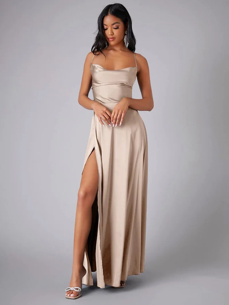 Vestido Largo Fluido con Espalda Abierta | Ideal para Primavera y Verano