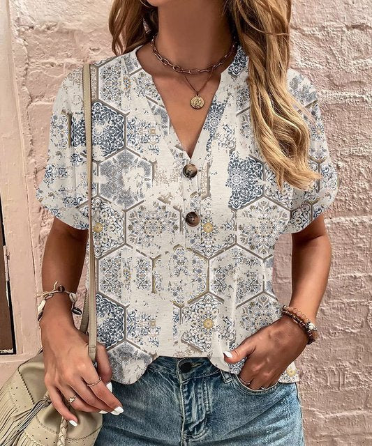 Camisa de Mujer con Cuello en V y Detalles de Botones | Ideal para Primavera y Otoño