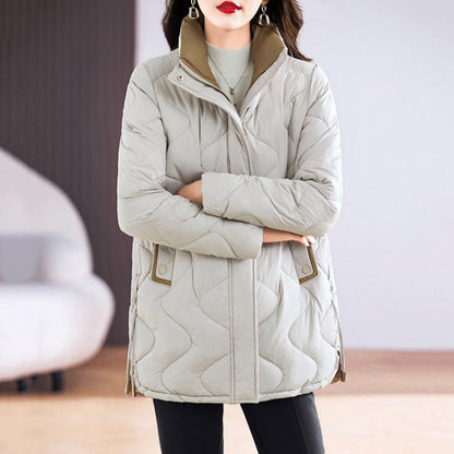 Abrigo Acolchado de Largo Medio con Estampado de Cuadros | Ideal para Invierno