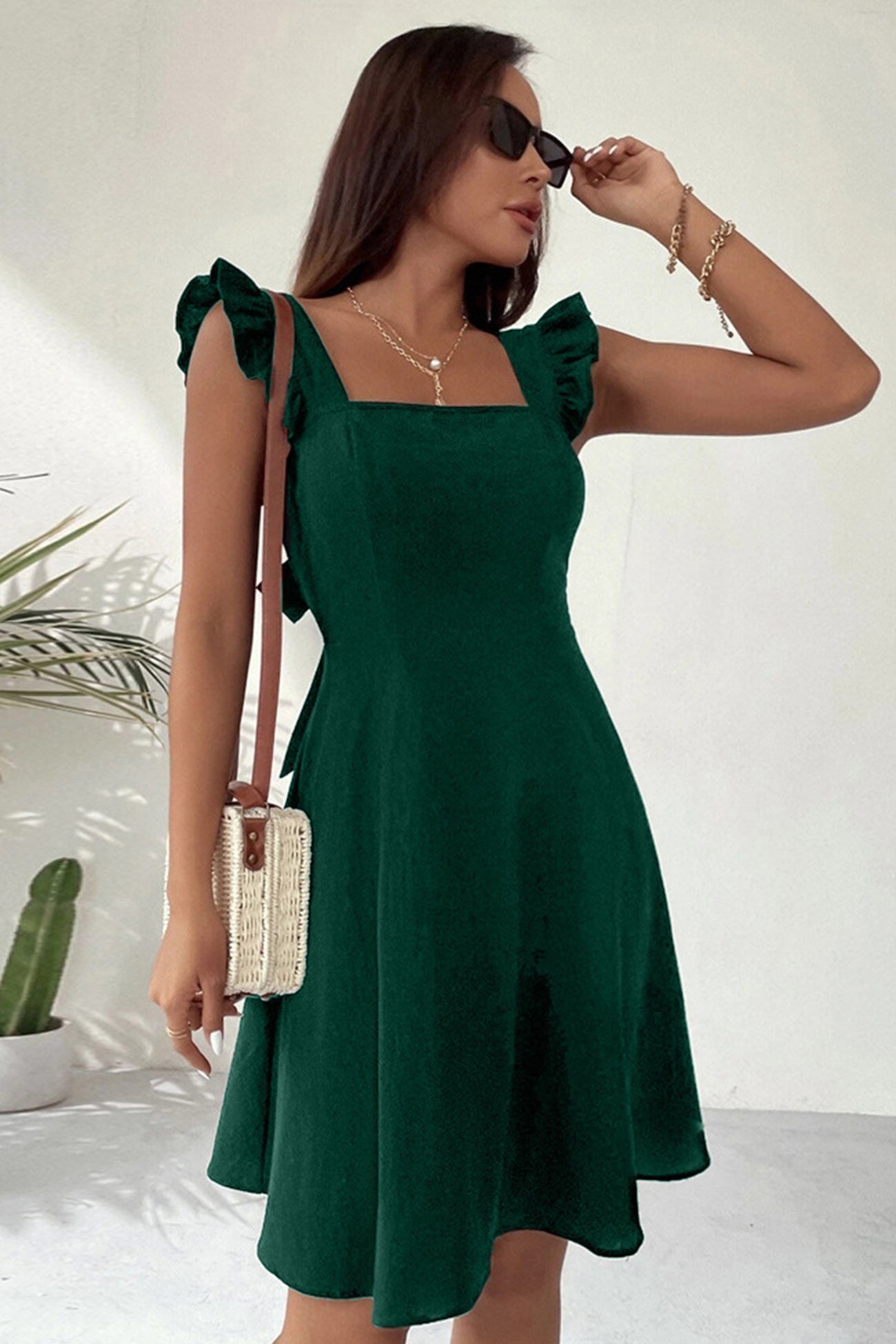 Vestido Mini Sin Mangas con Volantes, Espalda Abierta y Lazo | Ideal para Verano