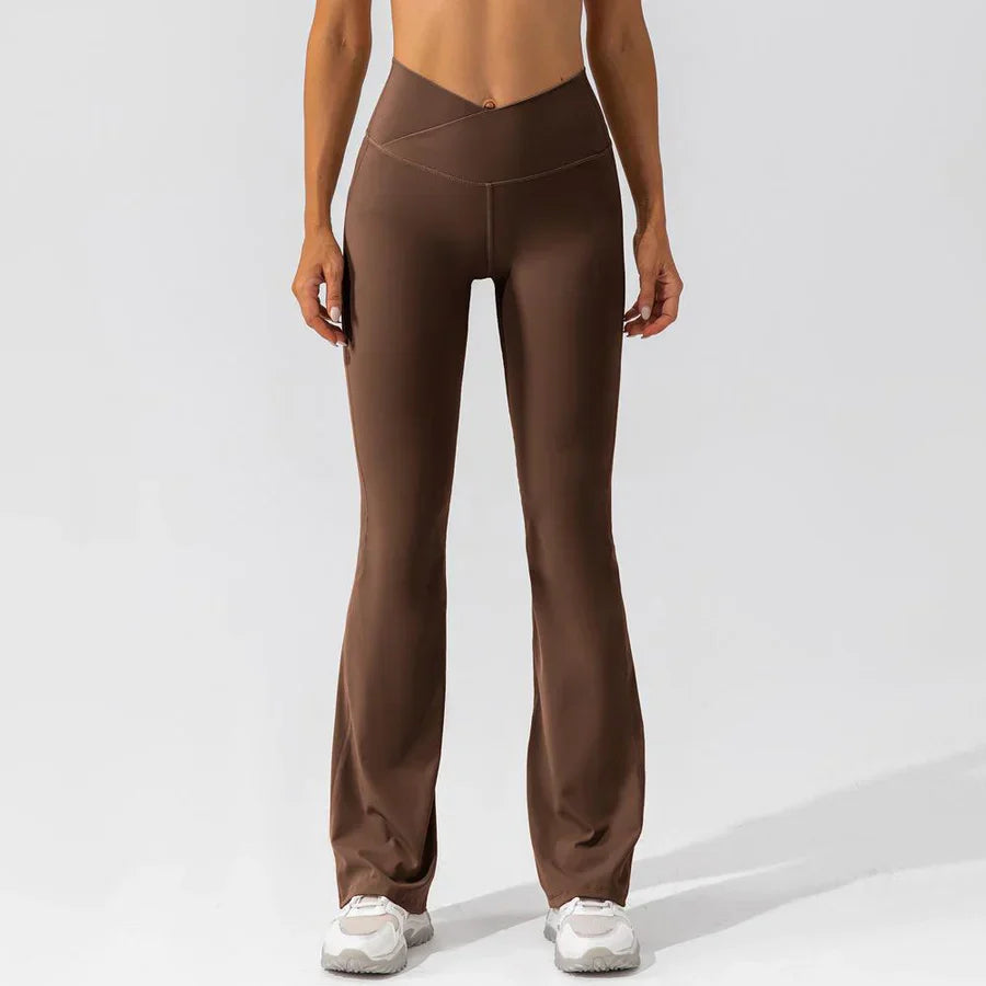 Pantalones deportivos ajustados con diseño cómodo y práctico