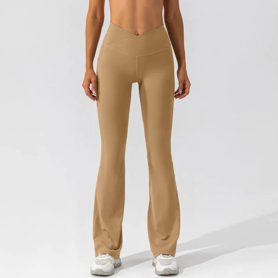 Pantalones deportivos ajustados con diseño cómodo y práctico