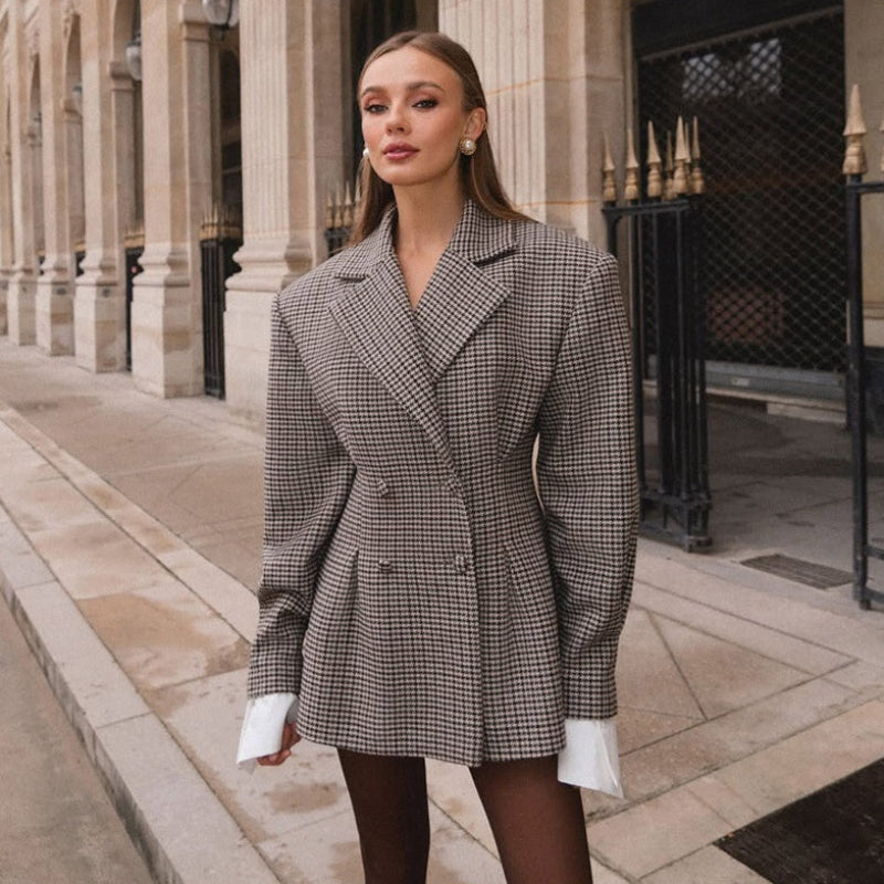 Chaqueta de Traje Entallada a Cuadros para Mujer | Ideal para Otoño