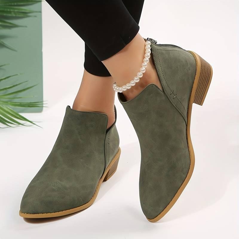 Botines de tobillo con punta afilada y parte trasera perforada | Ideal para invierno